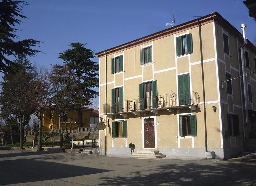 Relais Ristorante Sanfront Hotel Ponzone Exterior photo